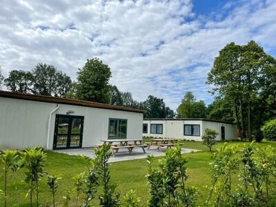 Großes Ferienhaus im Wald